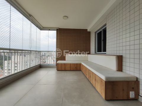 Image 8 - 1023922