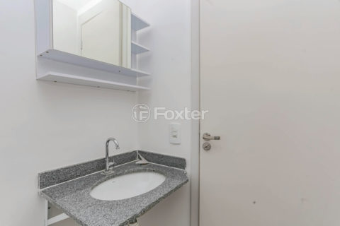 Image 21 - 1024040