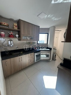 Image 37 - 1024062