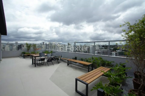 Image 27 - 1024077