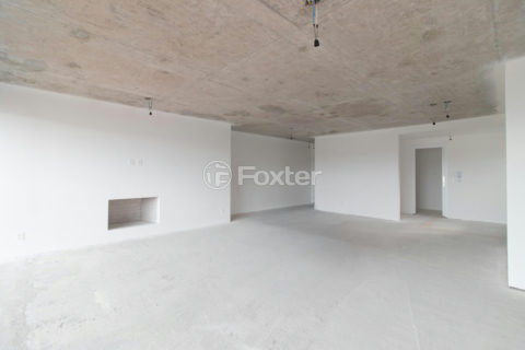 Image 4 - 1024087