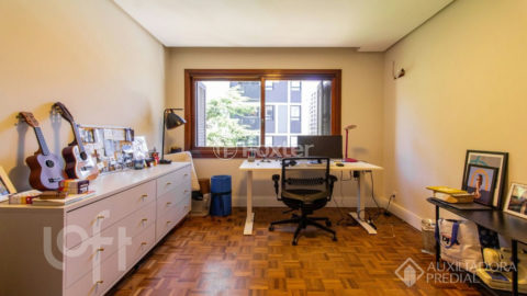 Image 33 - 1024102