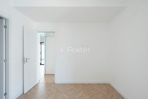 Image 30 - 1024133