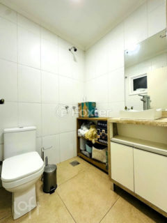 Image 11 - 1024422