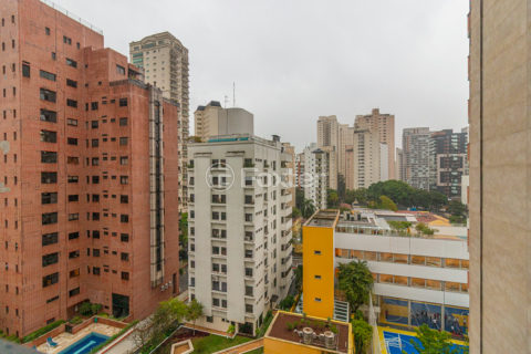 Image 4 - 1024571