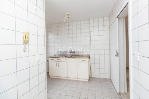 Image 32 - 1024609