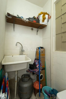 Image 25 - 1024692