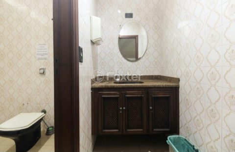 Image 7 - 1024725