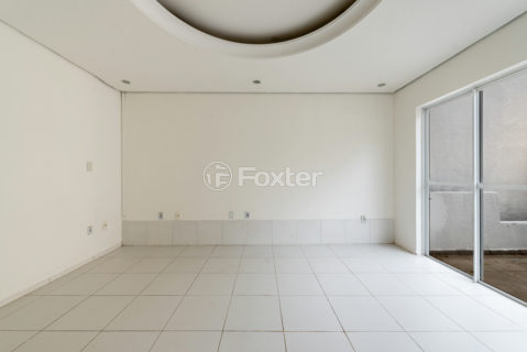 Image 25 - 1024813