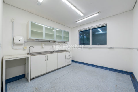 Image 17 - 1024813