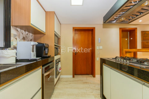 Image 50 - 1024846