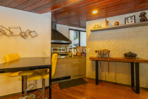 Image 7 - 1024846