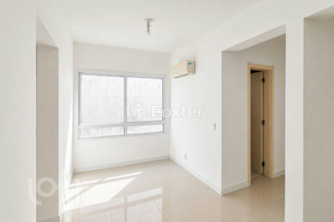 Image 7 - 1024935