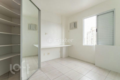 Image 33 - 1024944