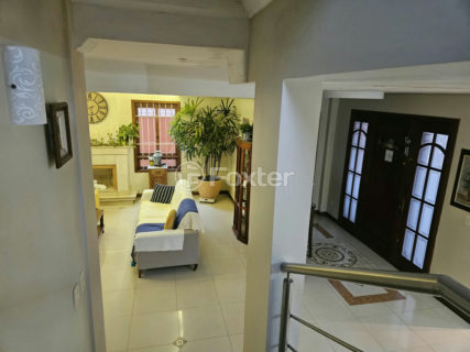 Image 4 - 1024988