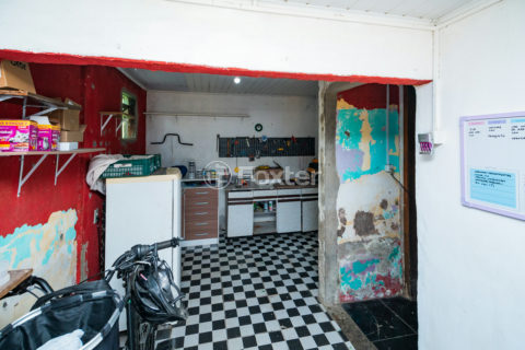 Image 24 - 1024998