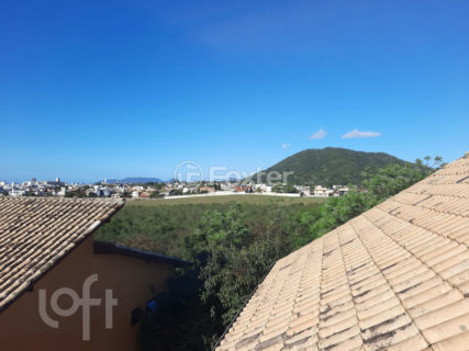 Image 30 - 1025011