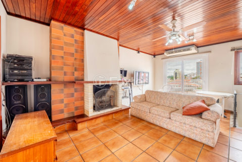 Image 30 - 1025027
