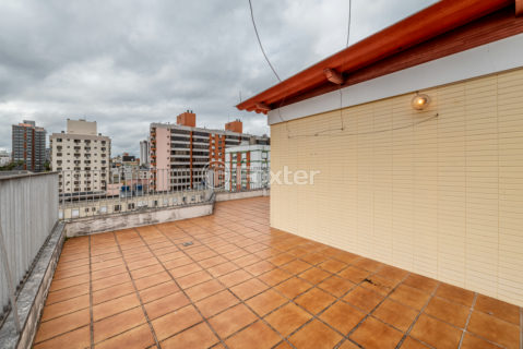 Image 43 - 1025027