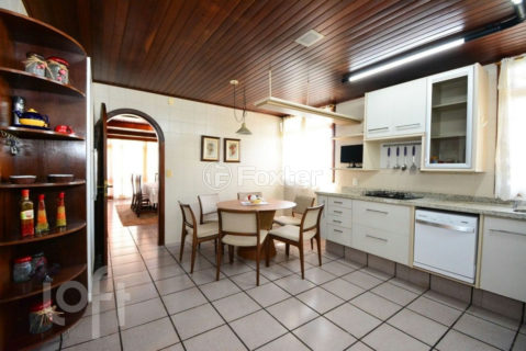 Image 22 - 1025042