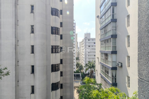 Image 6 - 1025065