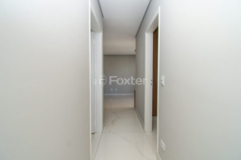 Image 7 - 1025073