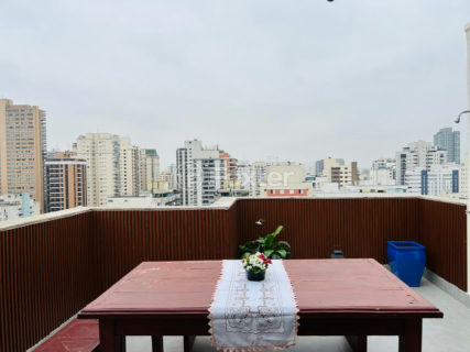 Image 24 - 1025099