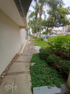 Image 7 - 1025131