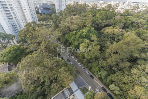 Image 30 - 1025297