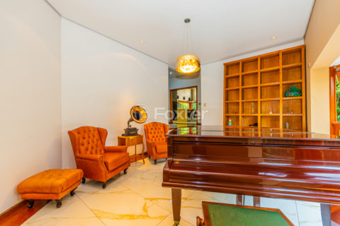 Image 30 - 1025334