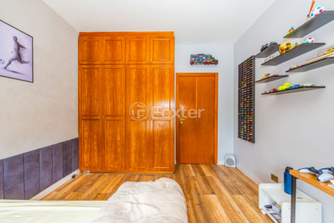 Image 38 - 1025334