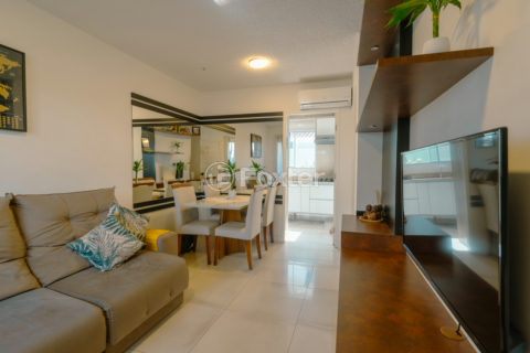 Image 7 - 1025339