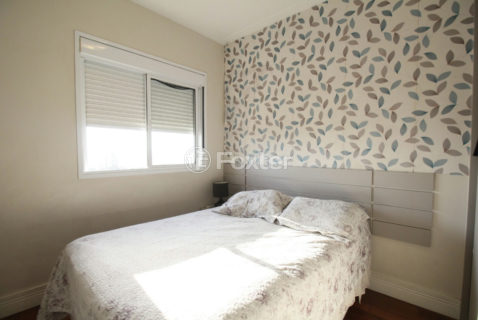 Image 22 - 1025403