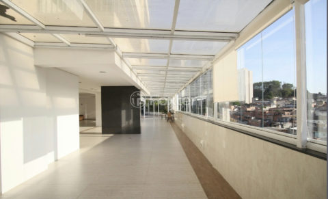 Image 32 - 1025403