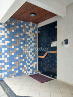 Image 35 - 1025498