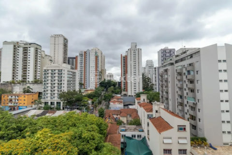 Image 10 - 1025540