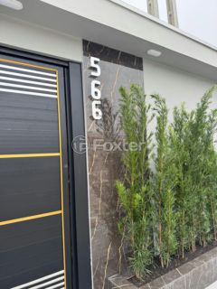 Image 35 - 1025555