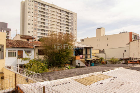 Image 7 - 1025557
