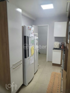 Image 8 - 1025562