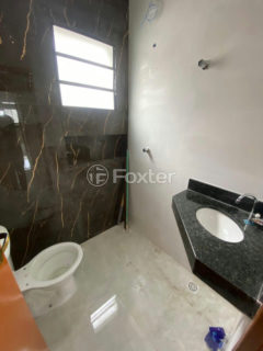 Image 9 - 1025573