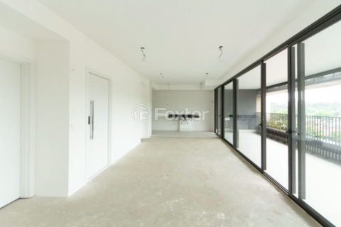 Image 3 - 1025580
