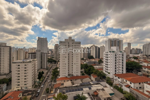 Image 8 - 1025589