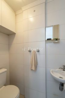 Image 35 - 1025589