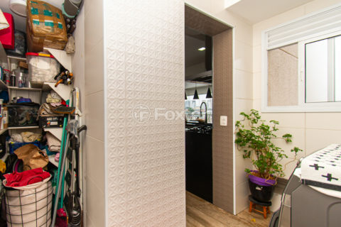 Image 31 - 1025600