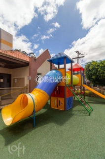 Image 8 - 1025605