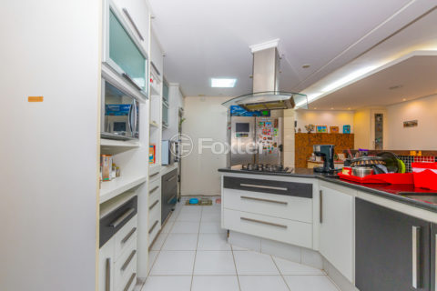 Image 7 - 1025608