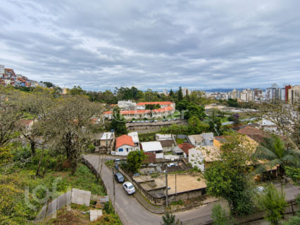 Image 10 - 1025615