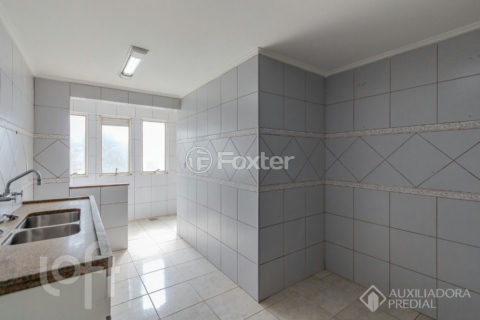 Image 21 - 1025623