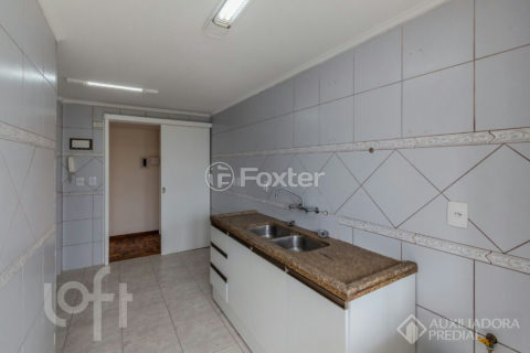 Image 20 - 1025623