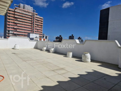 Image 4 - 1025630